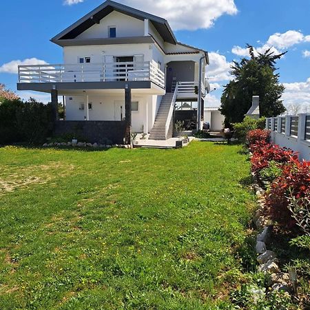 Apartmani Fulir Vrsi Buitenkant foto