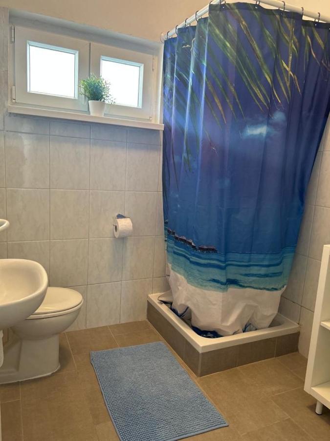 Apartmani Fulir Vrsi Buitenkant foto