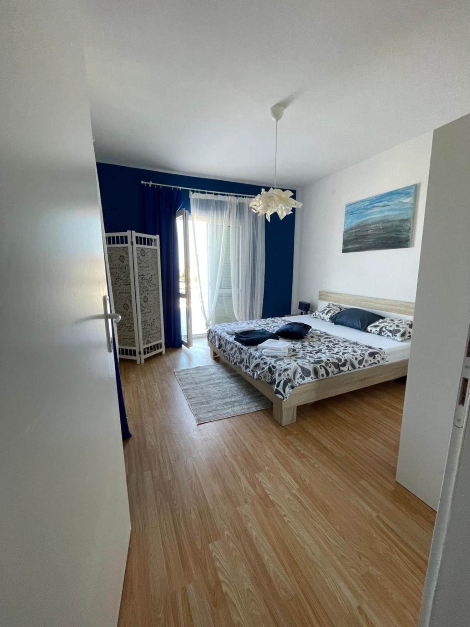 Apartmani Fulir Vrsi Buitenkant foto